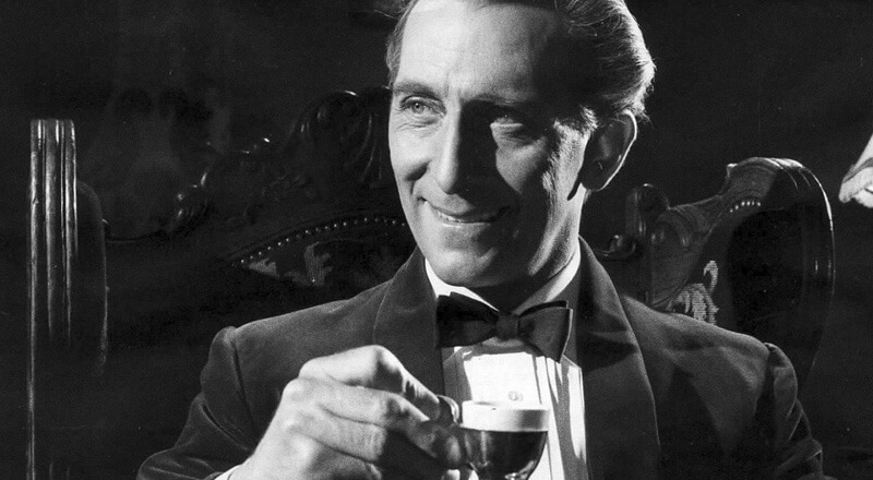 Peter Cushing, ícone dos filmes de terror