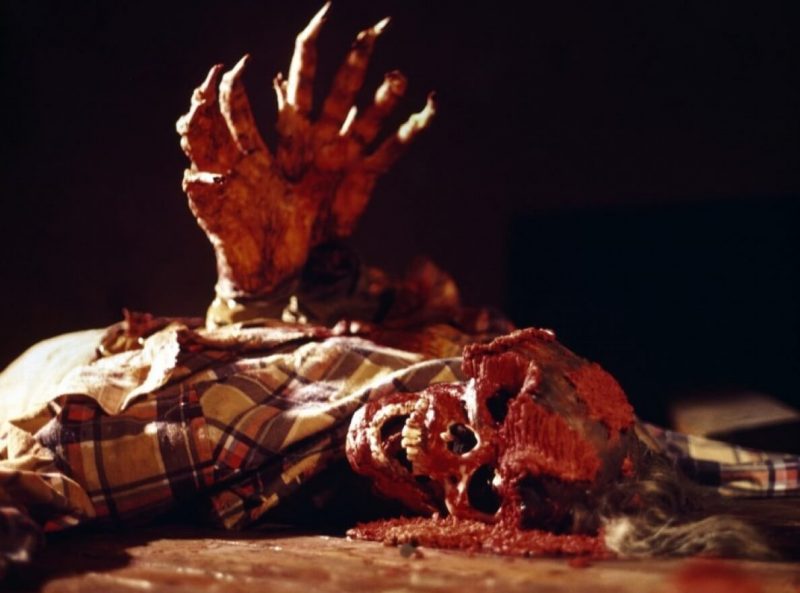 Evil Dead: A franquia mais groovy do horror - DarkBlog